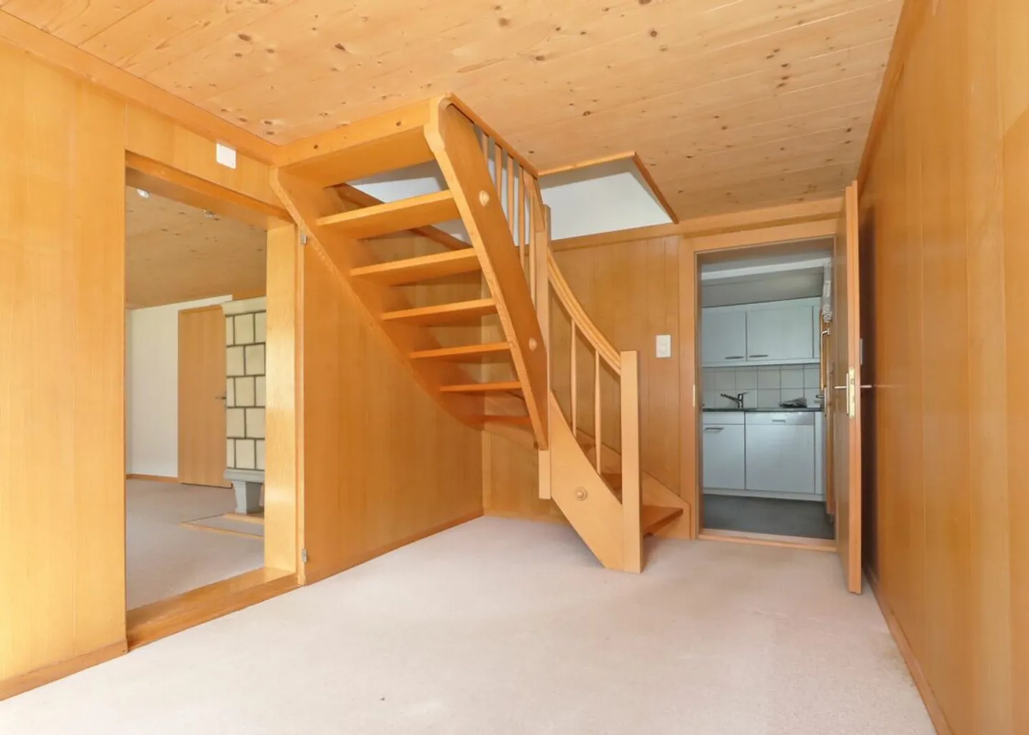 Charmantes Freistehendes Haus in Nidfurn - Foto 7 von 13