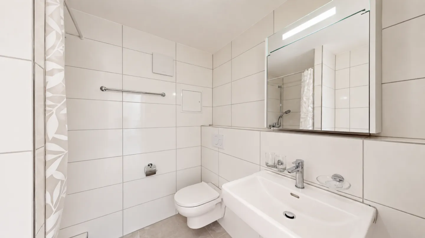 Investitionspaket: 3.5- & 2.5-Zimmerwohnung im 5. Obergeschoss - Photo 6 of 12