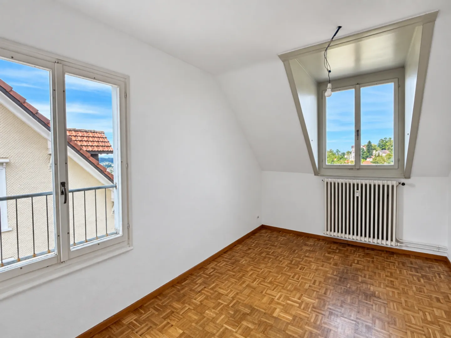 Helle 4-Zimmer Dachwohnung im 3. OG in Zentrumsnähe von St. Gallen - Photo 9 of 10