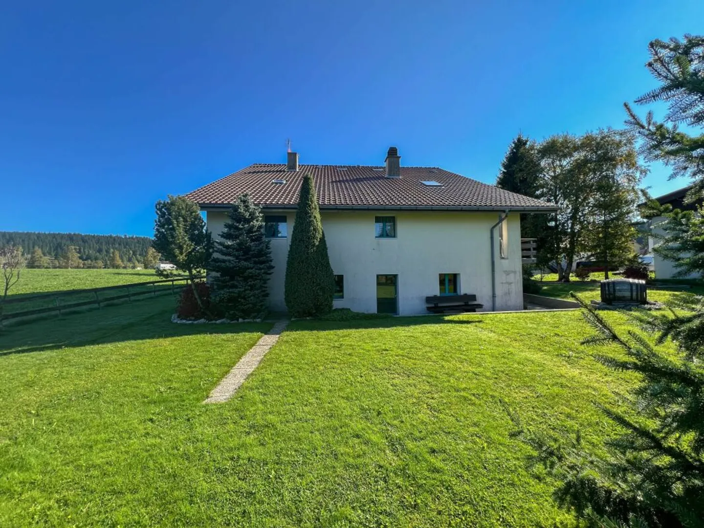 Wunderschöne Duplexwohnung von 182 m² mit Terrasse und Garten - Foto 4 von 13