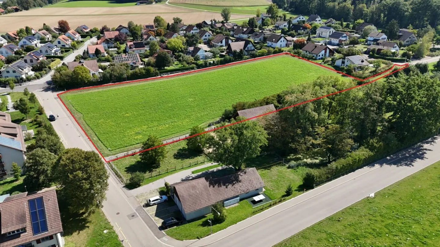 9,391 m2 Building Land in Prime Location! - Photo 5 of 6
