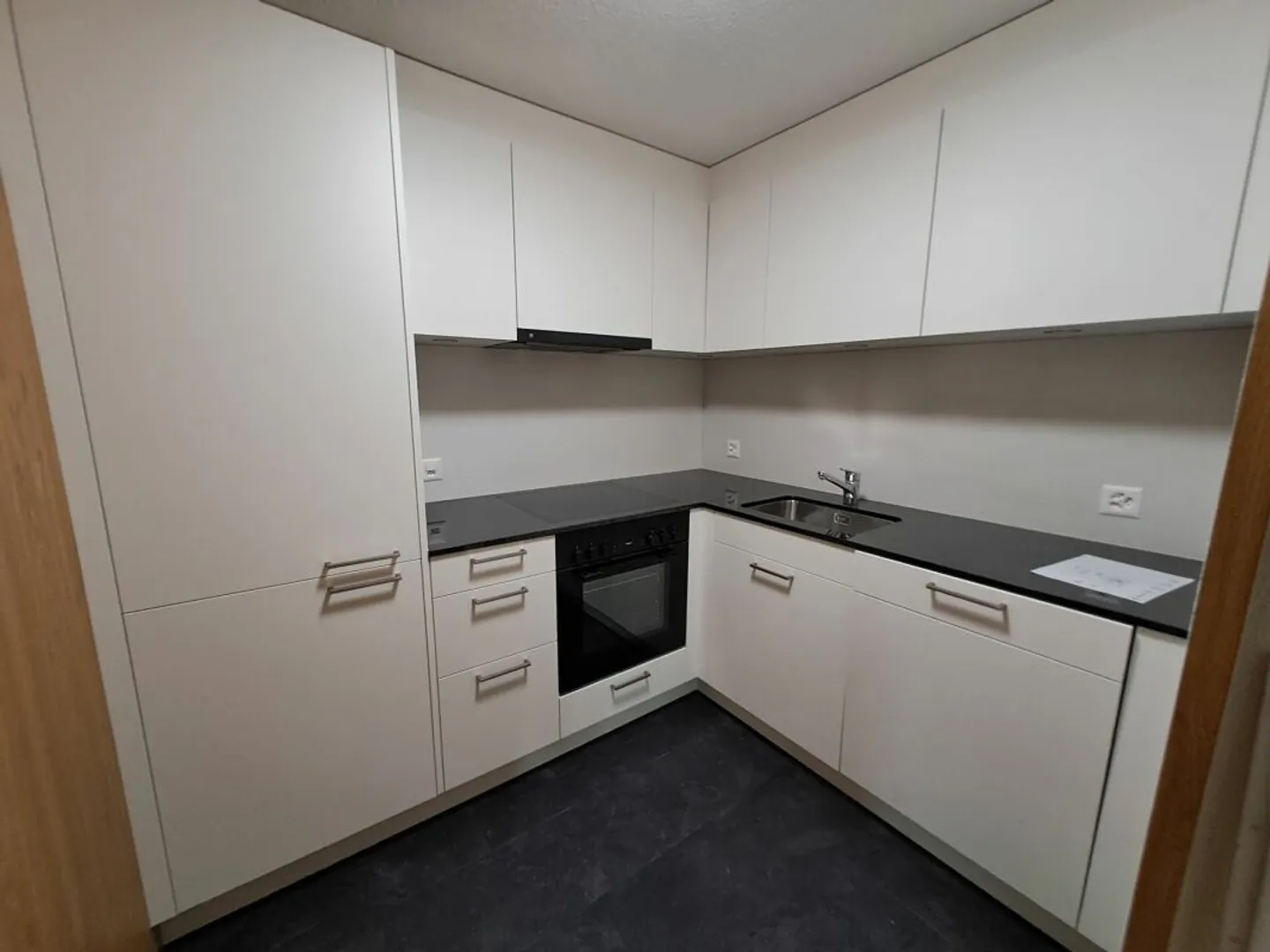 Ottimo appartamento singolo in posizione centrale - Foto 5 di 11