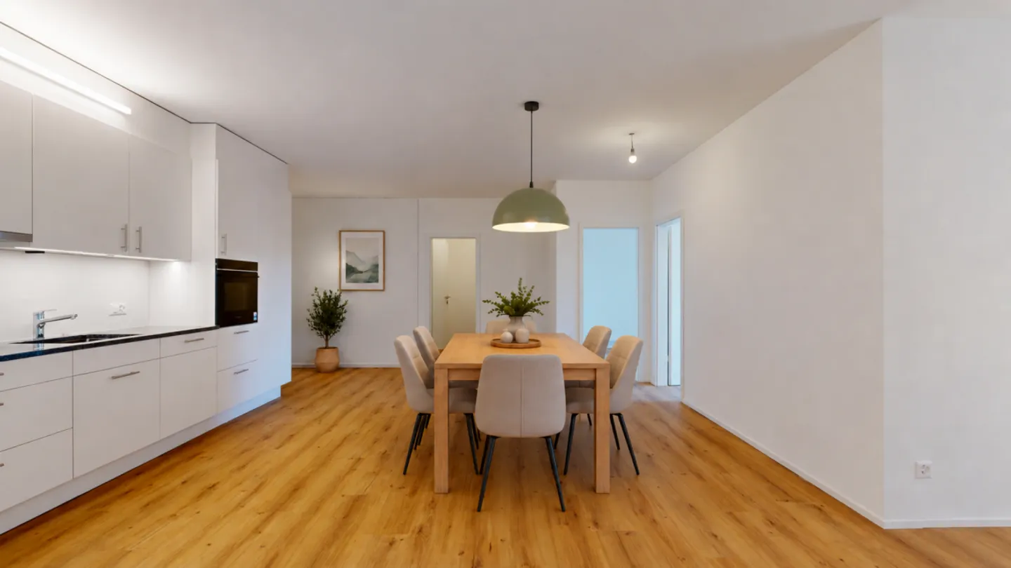 First occupancy after renovation - spacious 3.5-room apartment with open living concept - Photo 8 of 13