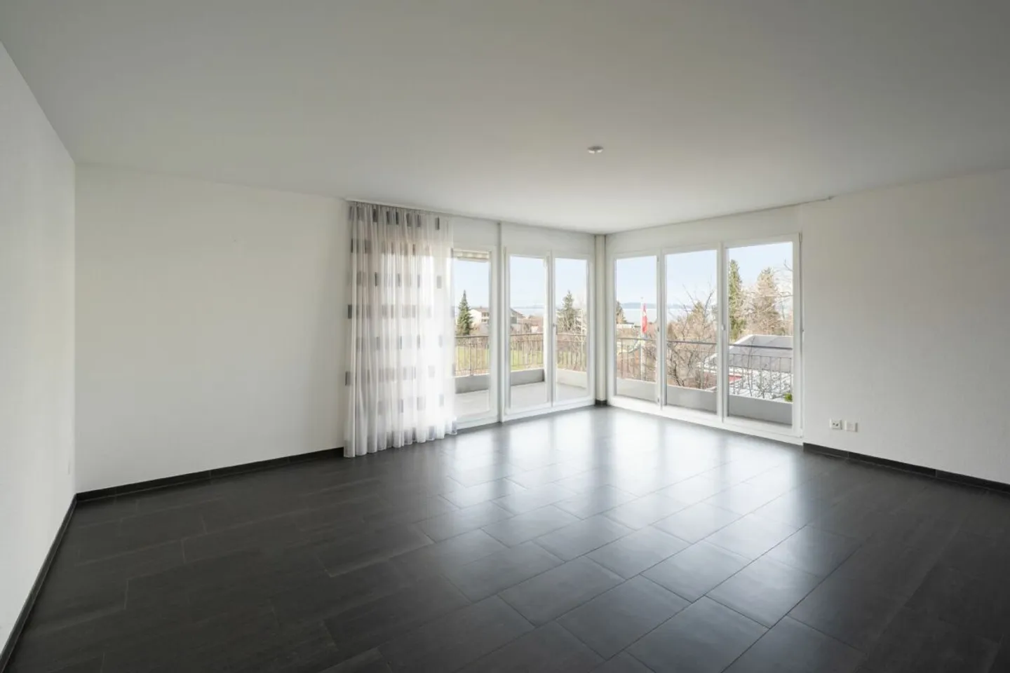 Appartement lumineux avec grand balcon et salle de loisirs dans un quartier familial - Photo 6 sur 10