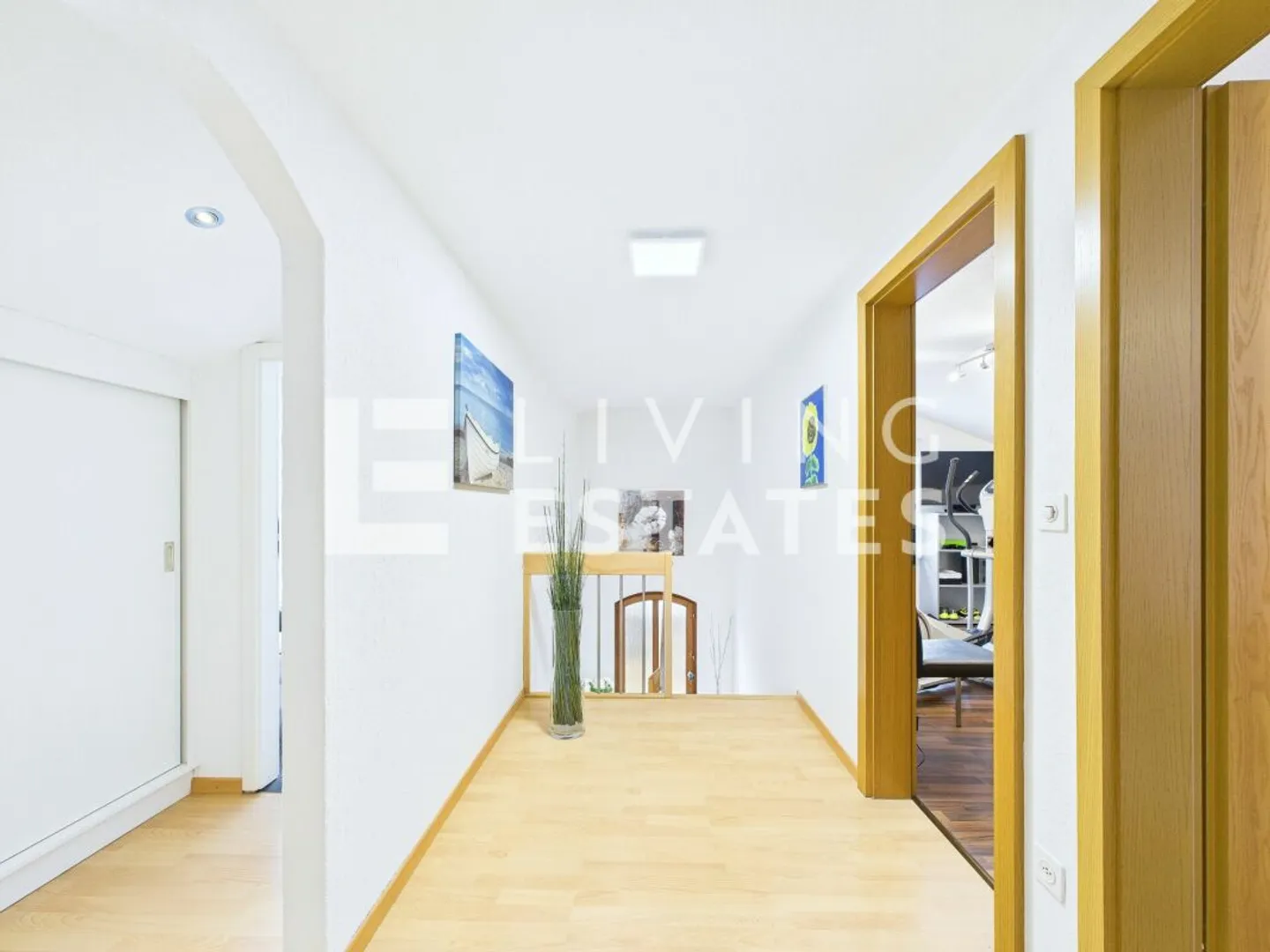 EIN ECHTES FAMILIENHAUS - Photo 12 of 13