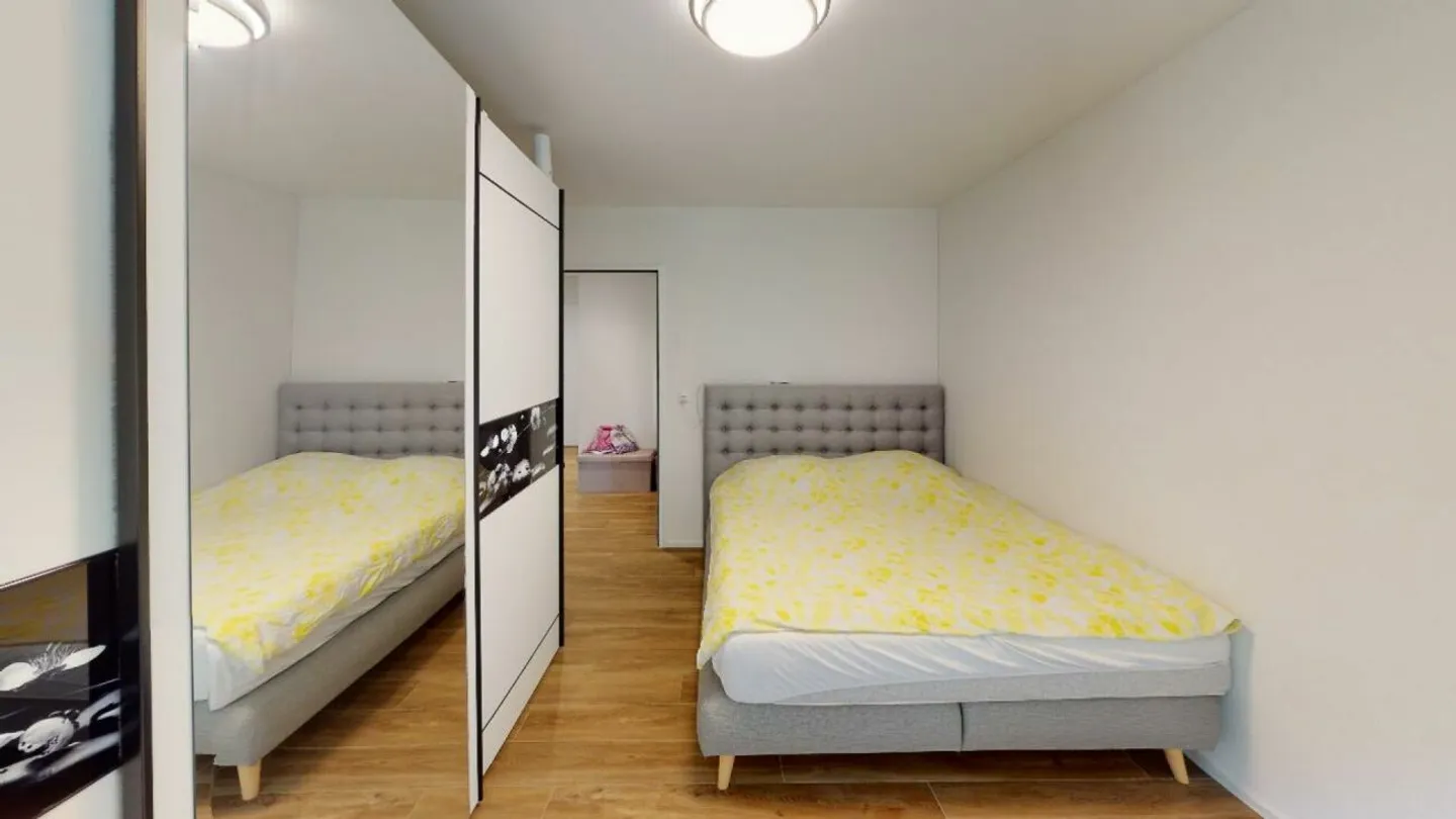 Moderno appartamento di 3.5 locali vicino al bosco con fattore benessere - Foto 6 di 11