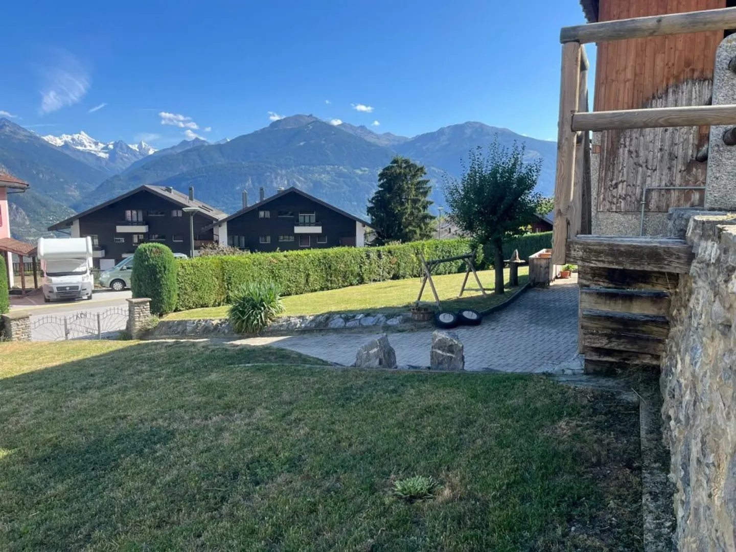Unique! Maison bifamiliale dans le domaine skiable de Crans-Montana/VS - Photo 6 sur 13