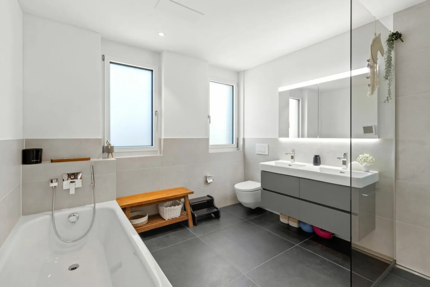 Modernes Doppelhaus in Auw - Foto 7 von 9