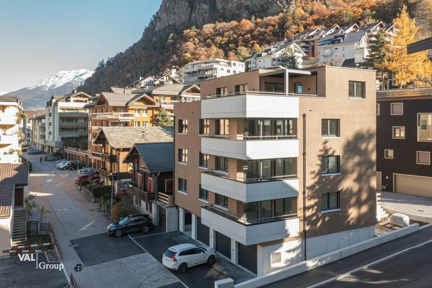 Comfort abitativo esclusivo con standard di finitura di alta qualità nel cuore di Visp - Foto 13 di 13