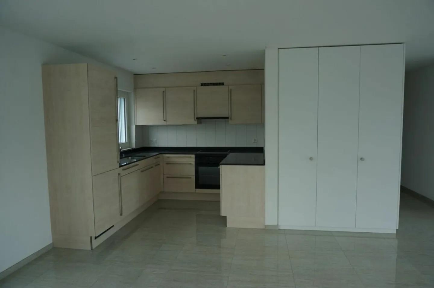 Grosszügige 3.5-Zimmer-Wohnung an guter Lage - Foto 4 von 12