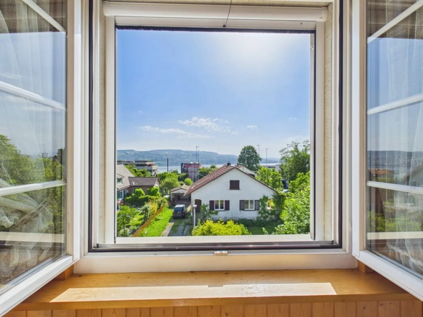 Einfamilienhaus mit Seesicht & Potenzial - Foto 5 von 13