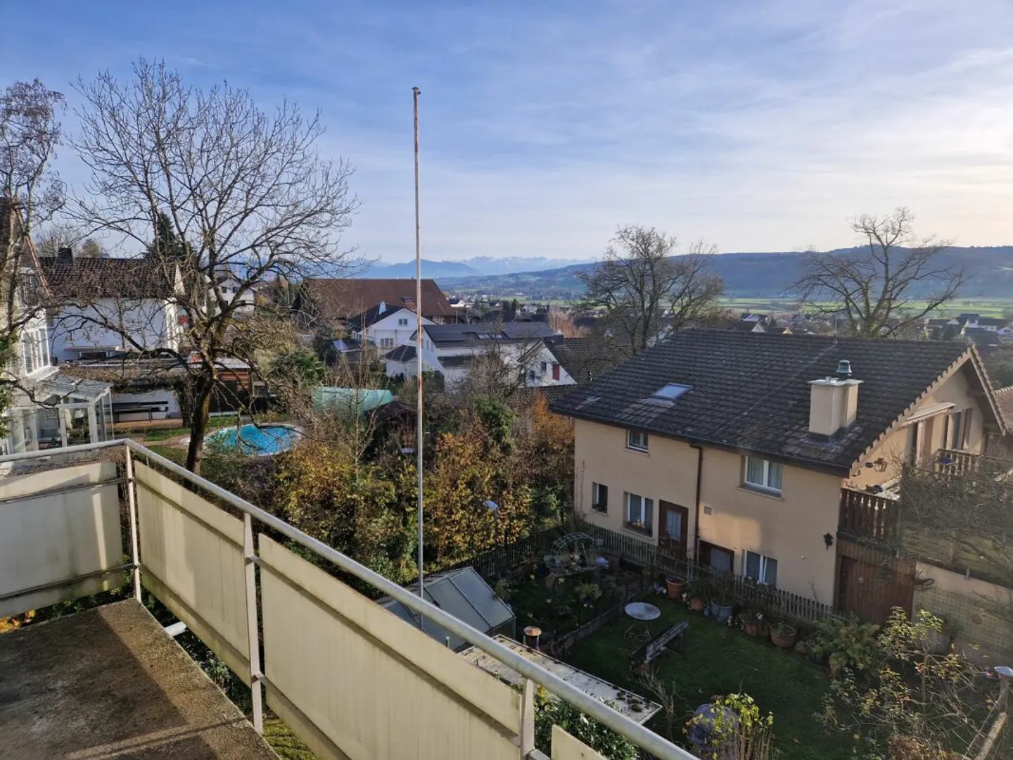 EFH mit Aussicht und Renovationsbedarf - Foto 10 von 12