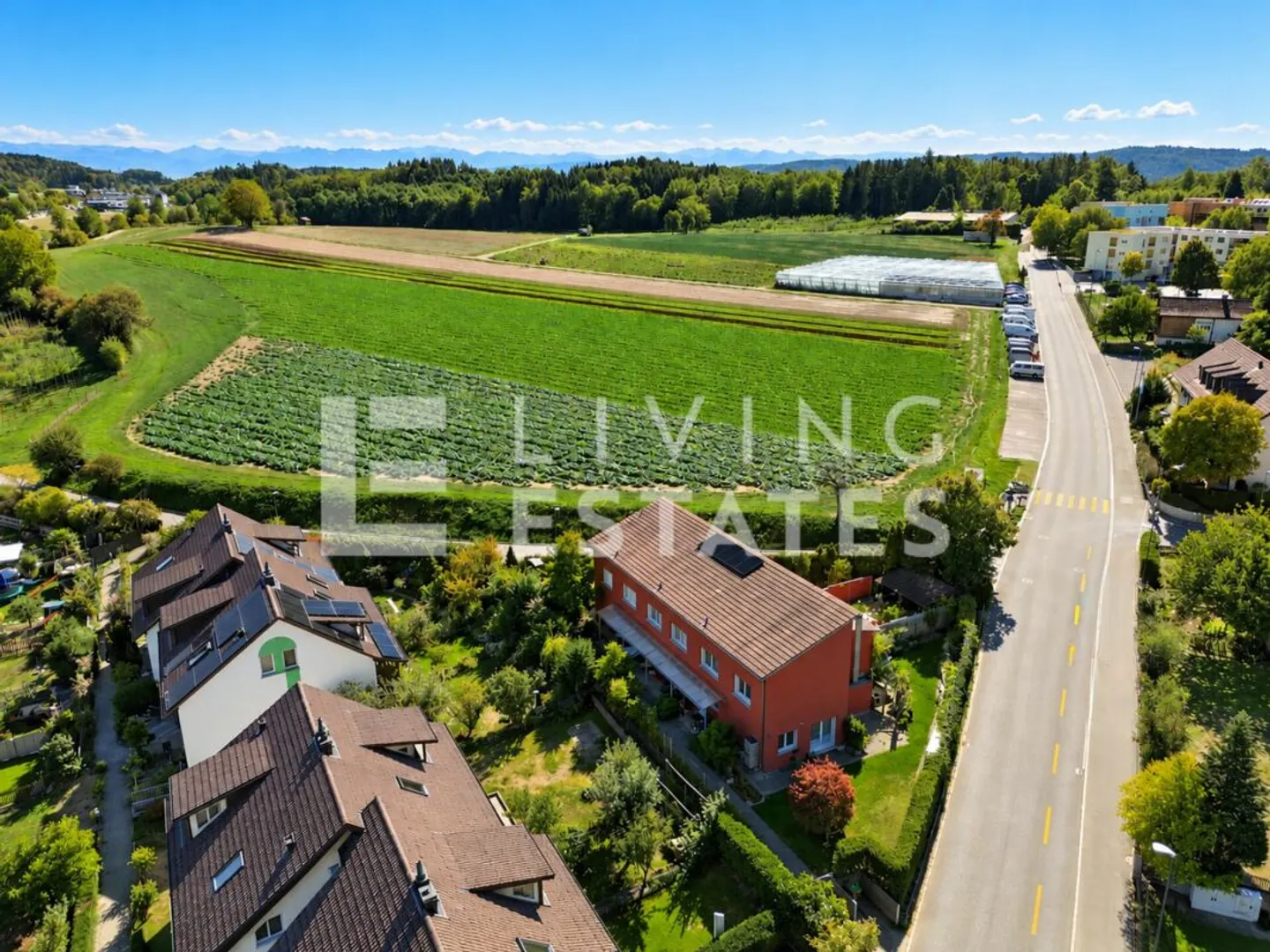 THE HEART OF IT ALL - RIGHT IN THE MIDDLE. A HOME ALL AROUND. - Photo 1 of 13