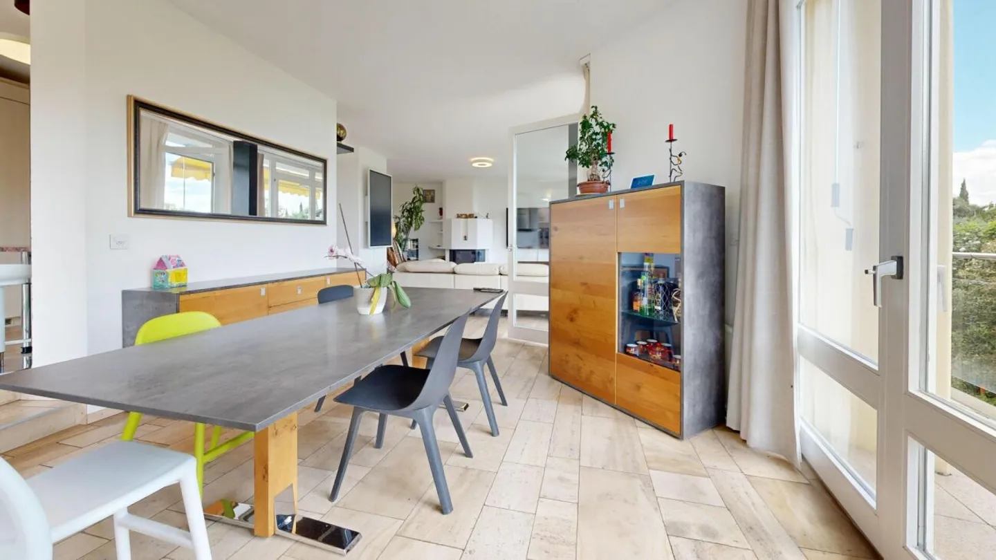 Ideale Villa für Familie mit unabhängiger 2-Zimmer-Wohnung - Foto 8 von 13