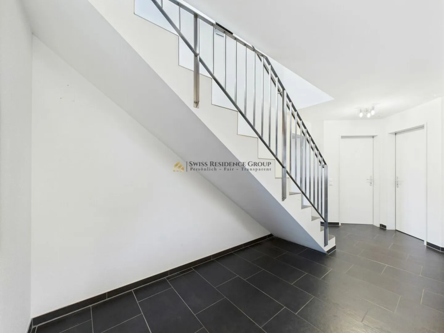 Votre maison de rêve à Neerach : maison individuelle avec jardin généreux et charme unique - Photo 10 sur 13