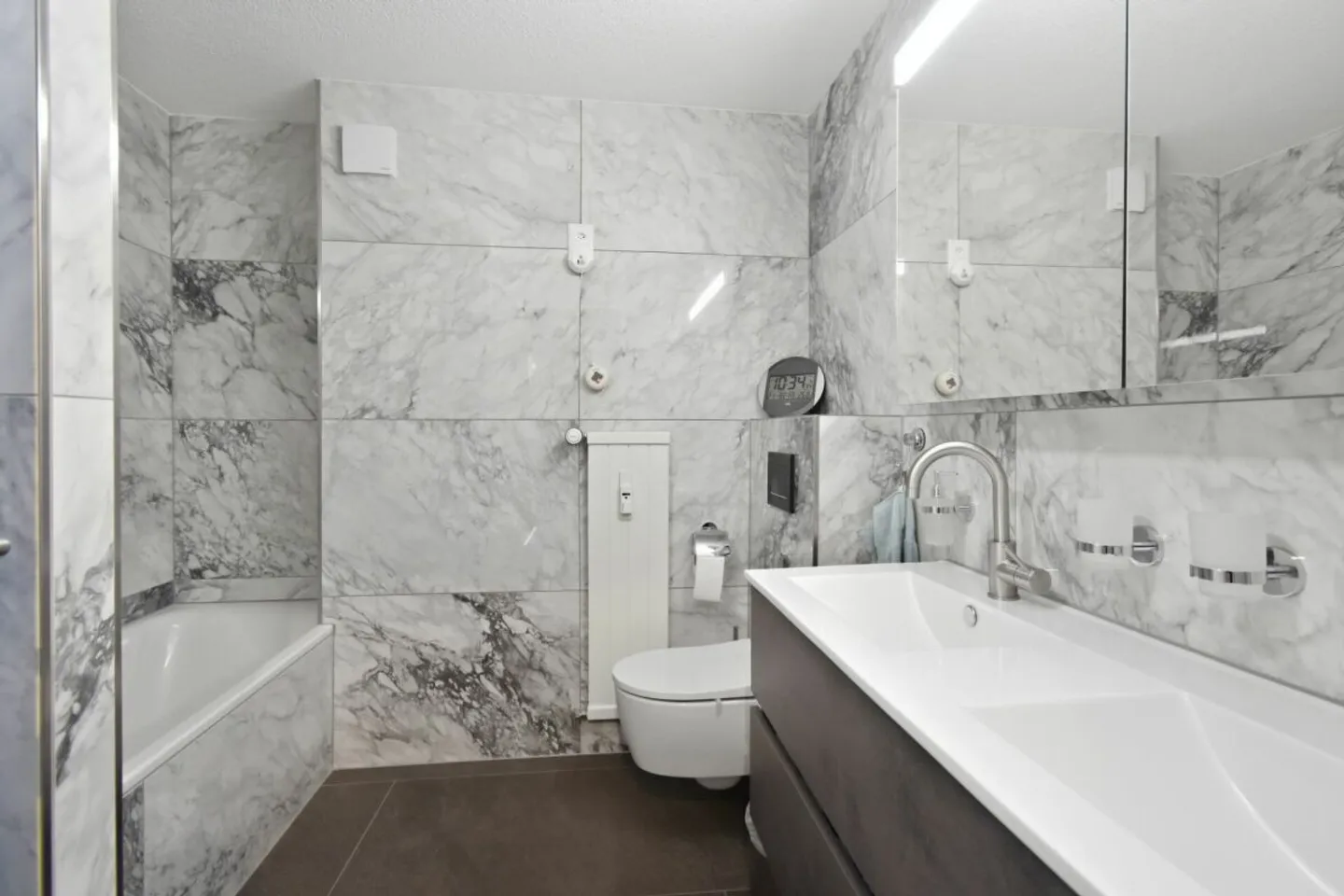 Renovierte 4.5 Zimmer-Eigentumswohnung - Foto 9 von 13