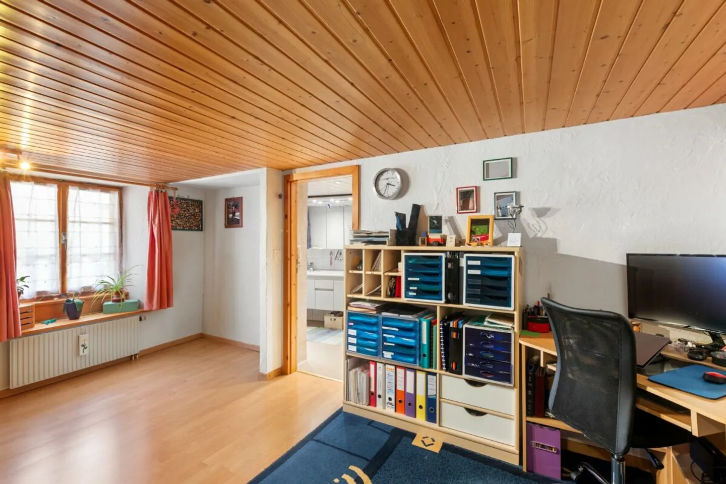 Geräumiges Einfamilienhaus in Hallau - Foto 12 von 13