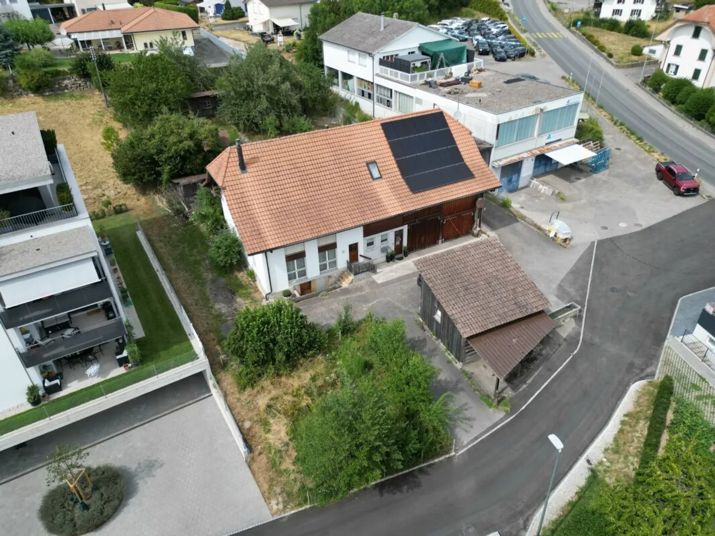 Terrain de construction exclusif dans un emplacement attrayant - Photo 4 sur 11