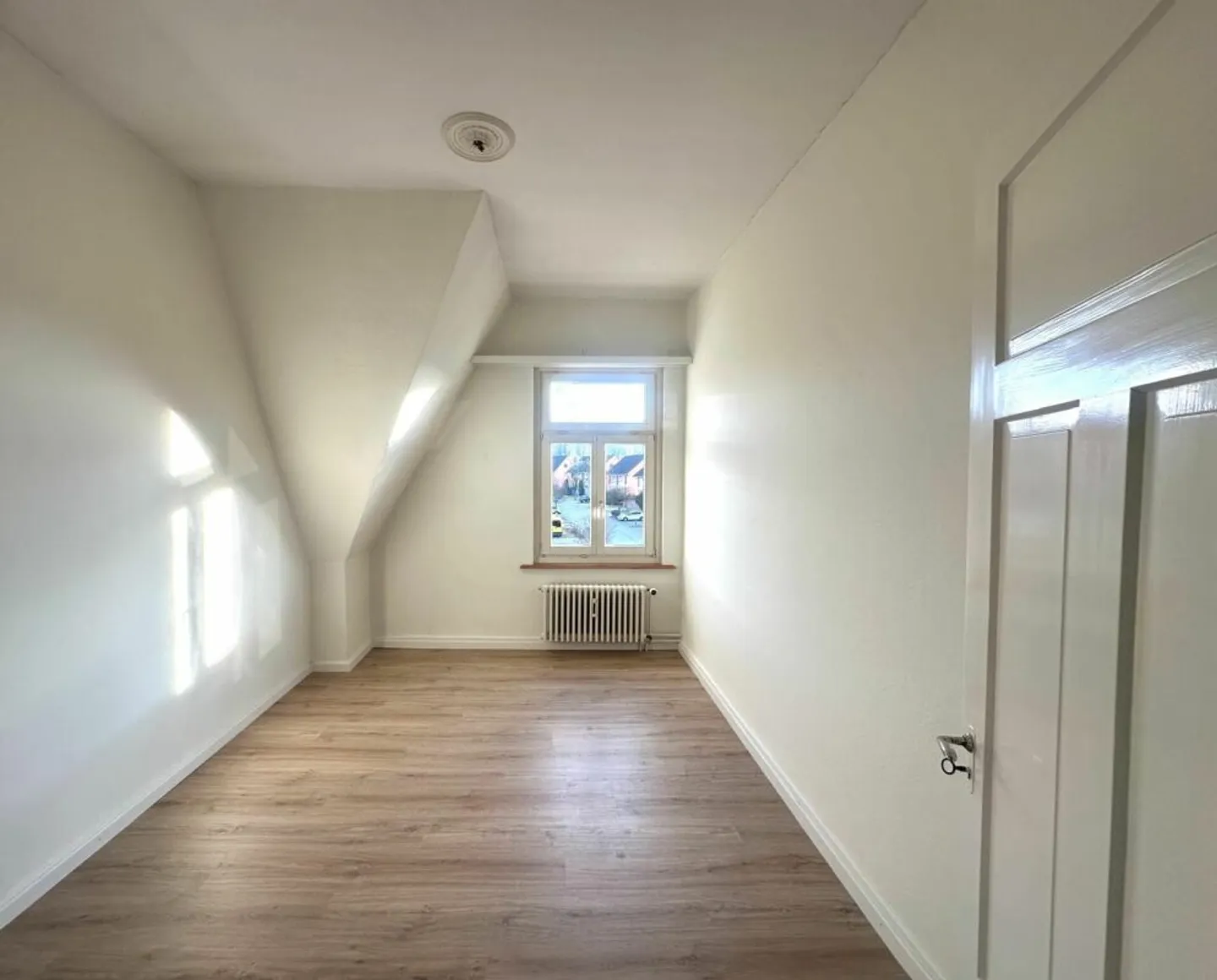 renovierte, gemütliche Dachgeschosswohnung sucht neue Mieter - Photo 8 sur 9