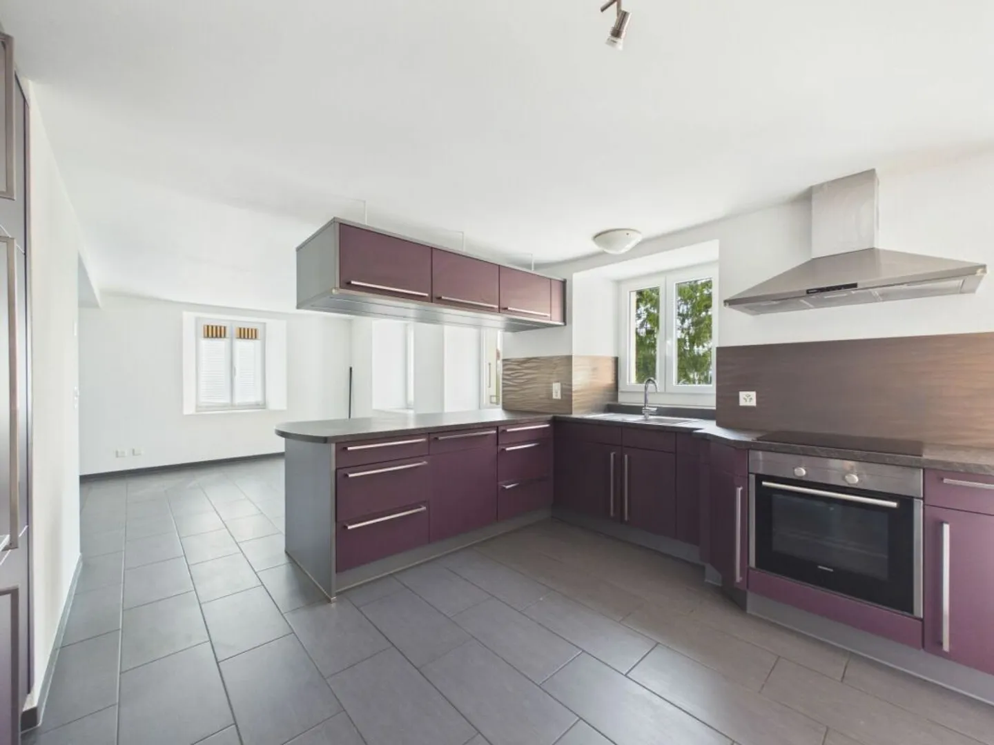 Detached House - Photo 3 of 13
