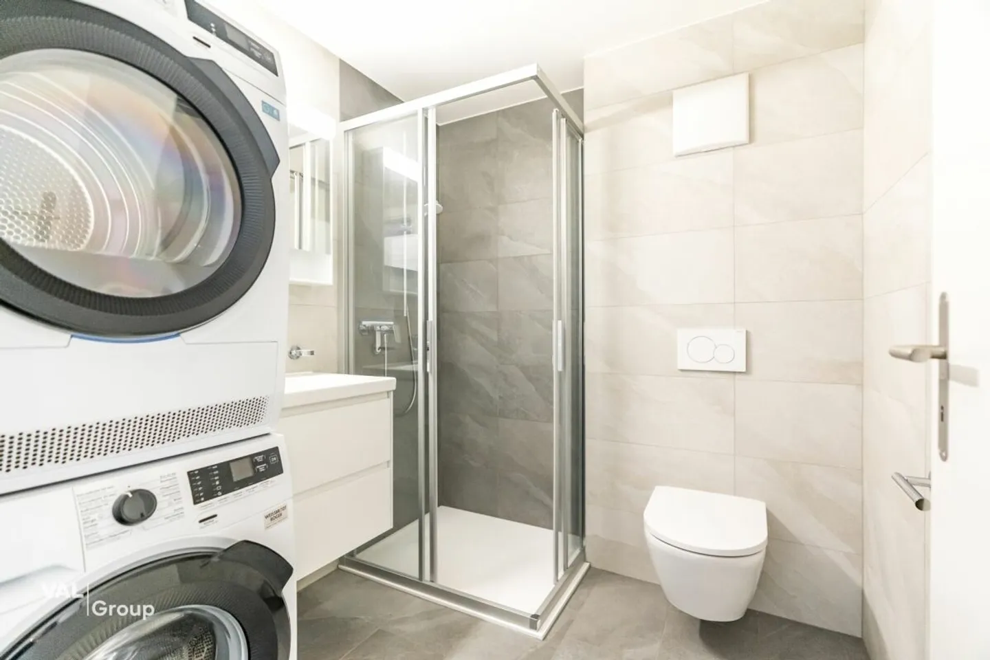 Attractive 3.5-room new apartment on the 2nd floor - bright & modern - Photo 7 of 13