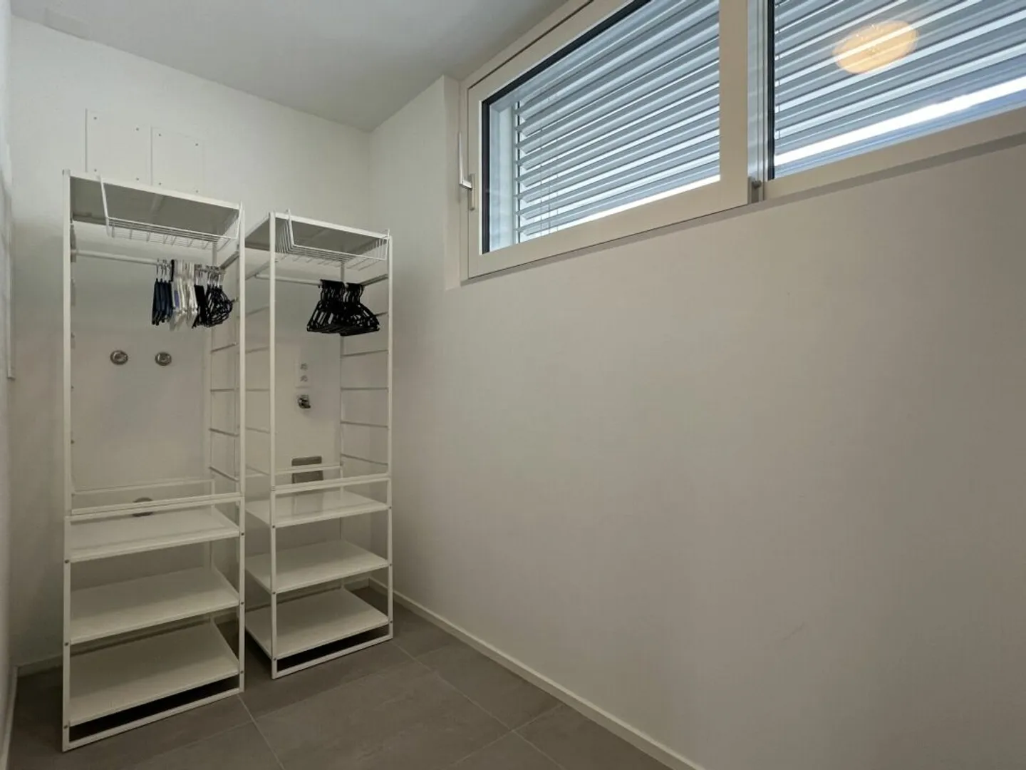 Perfect City Apartment in Muralto in a Quiet and Very Central Location - Photo 12 of 13