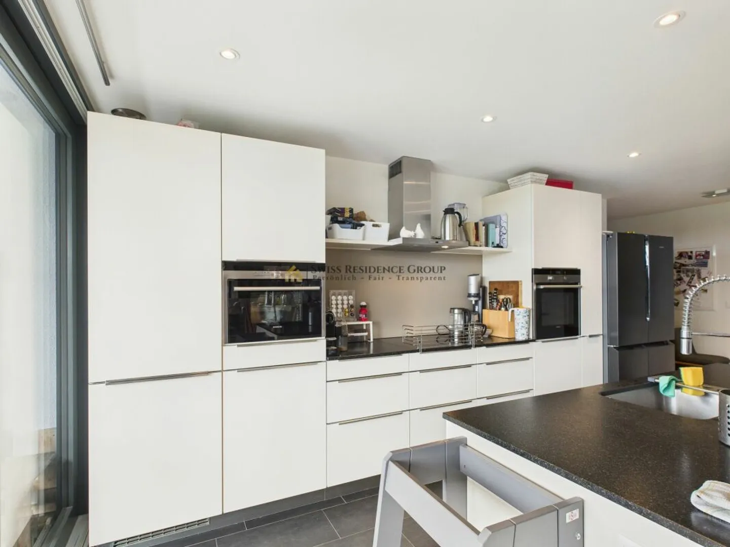 Family-friendly 4.5-room Minergie apartment with panoramic views, comfort, and attractive tax situation - Photo 7 of 13