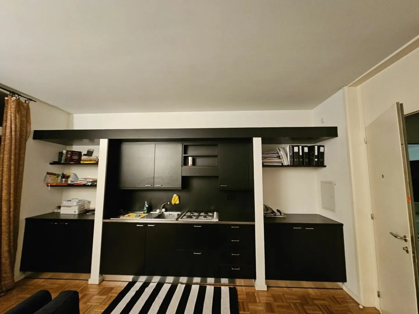 Lumieux 2.5 meublé à louer - Photo 1 sur 5