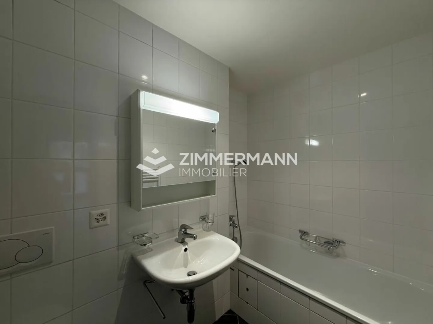 Appartement de 6 pièces avec terrasse aux Eaux-Vives ! - Photo 1 sur 9