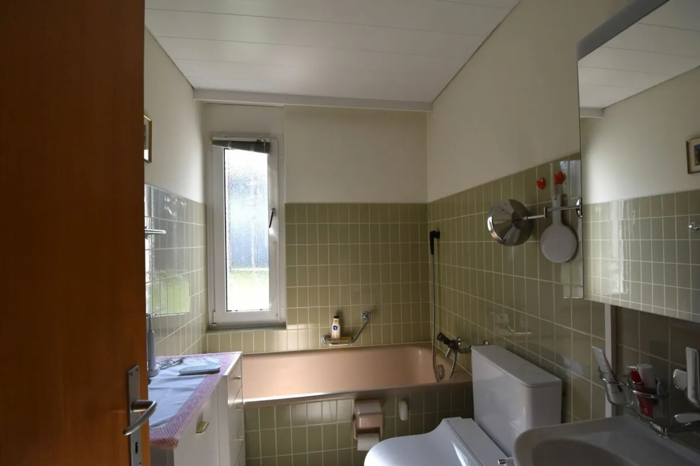 Casa unifamiliare di 6,5 stanze in una posizione molto bella - Foto 13 di 13