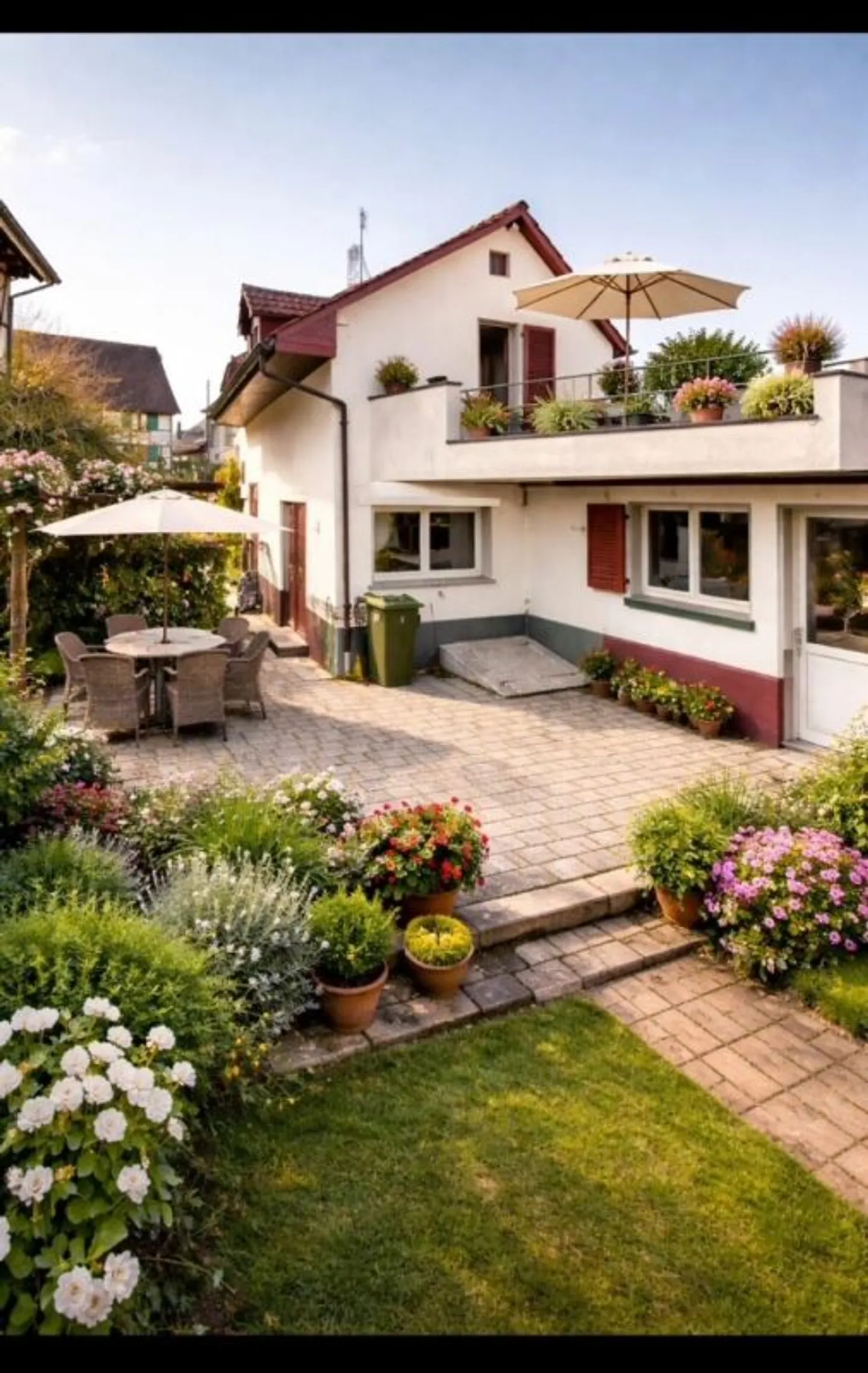 Charming Lover's Object with Atelier, Workshop & Expansion Potential in Allschwil - Photo 3 of 13