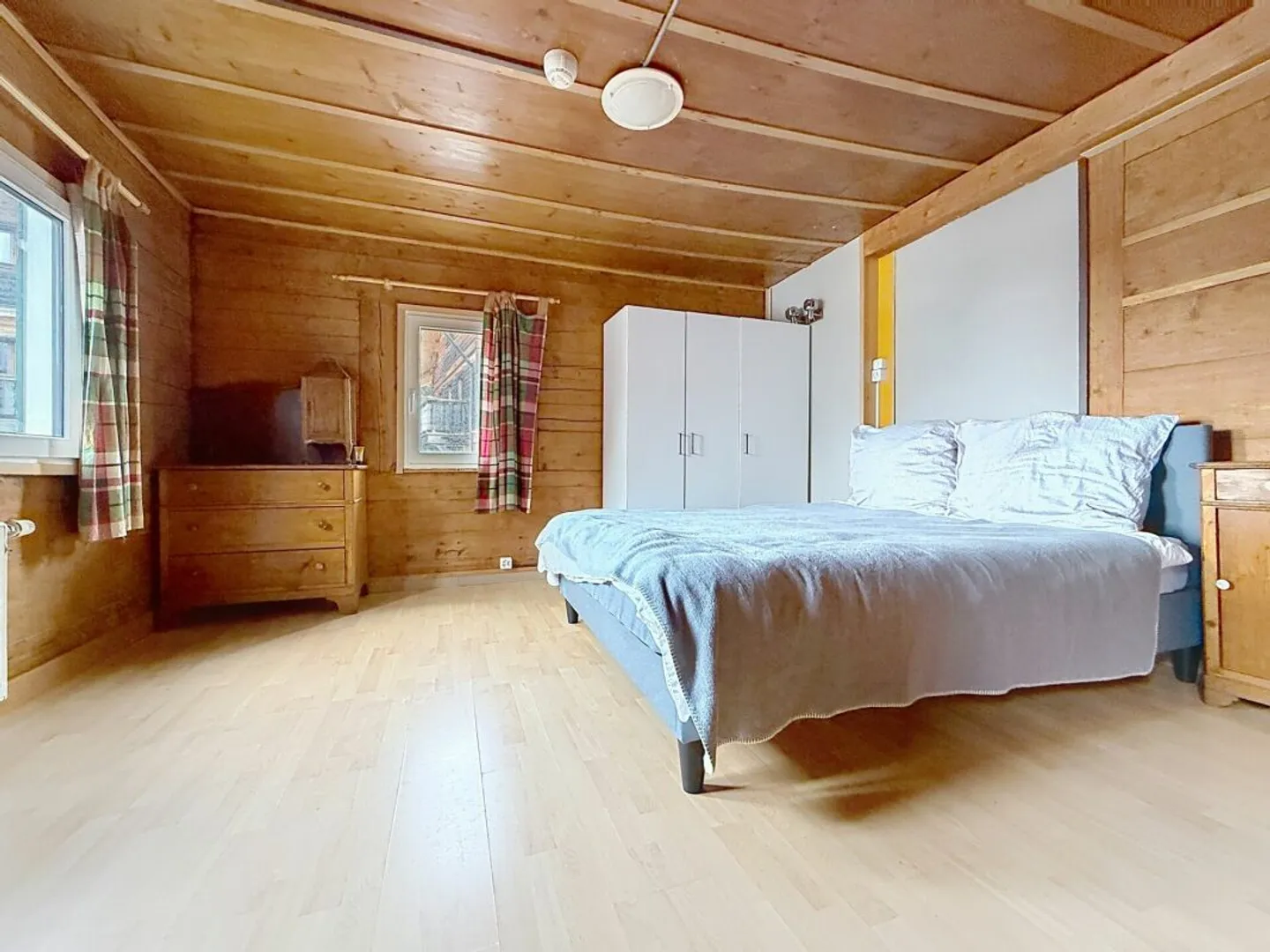 16-room inn with bar for rent in Morgins - Photo 9 of 13