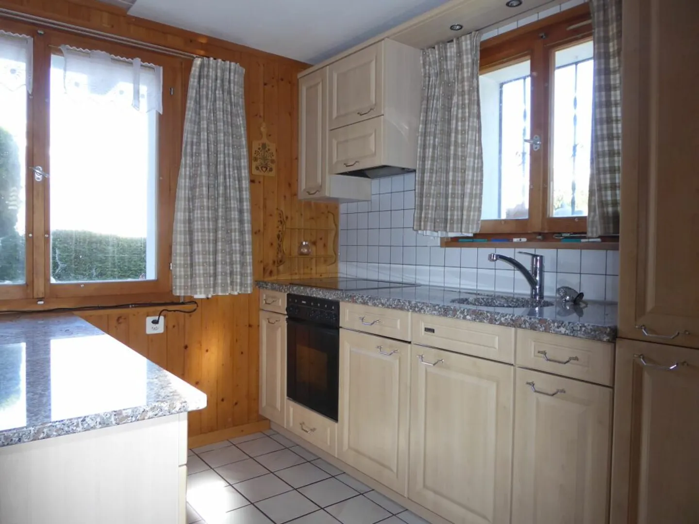 freistehendes Ferien-/Wohnhaus mit unverbaubarer Bergsicht - Photo 11 of 13