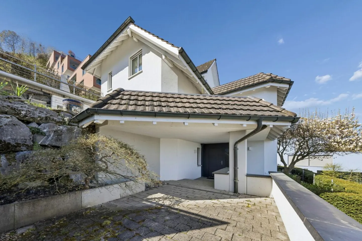 EInfamilienhaus mit unverbaubarer Seesicht - Foto 9 von 13