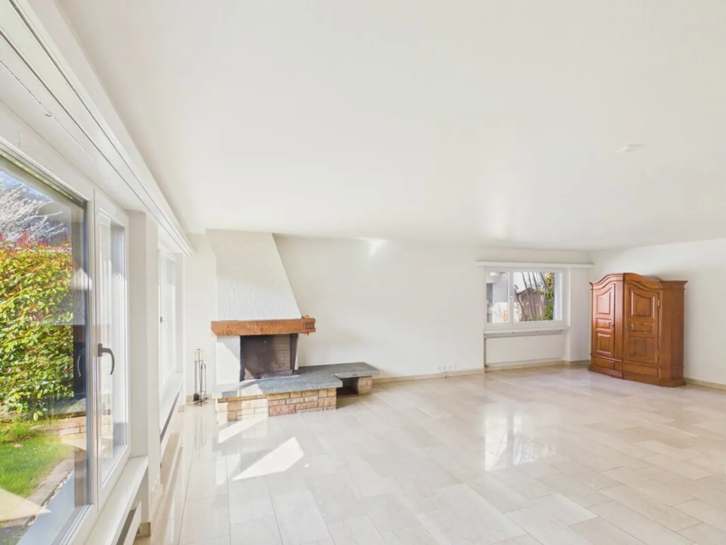 Detached family house in a quiet, child-friendly location - Photo 3 of 13