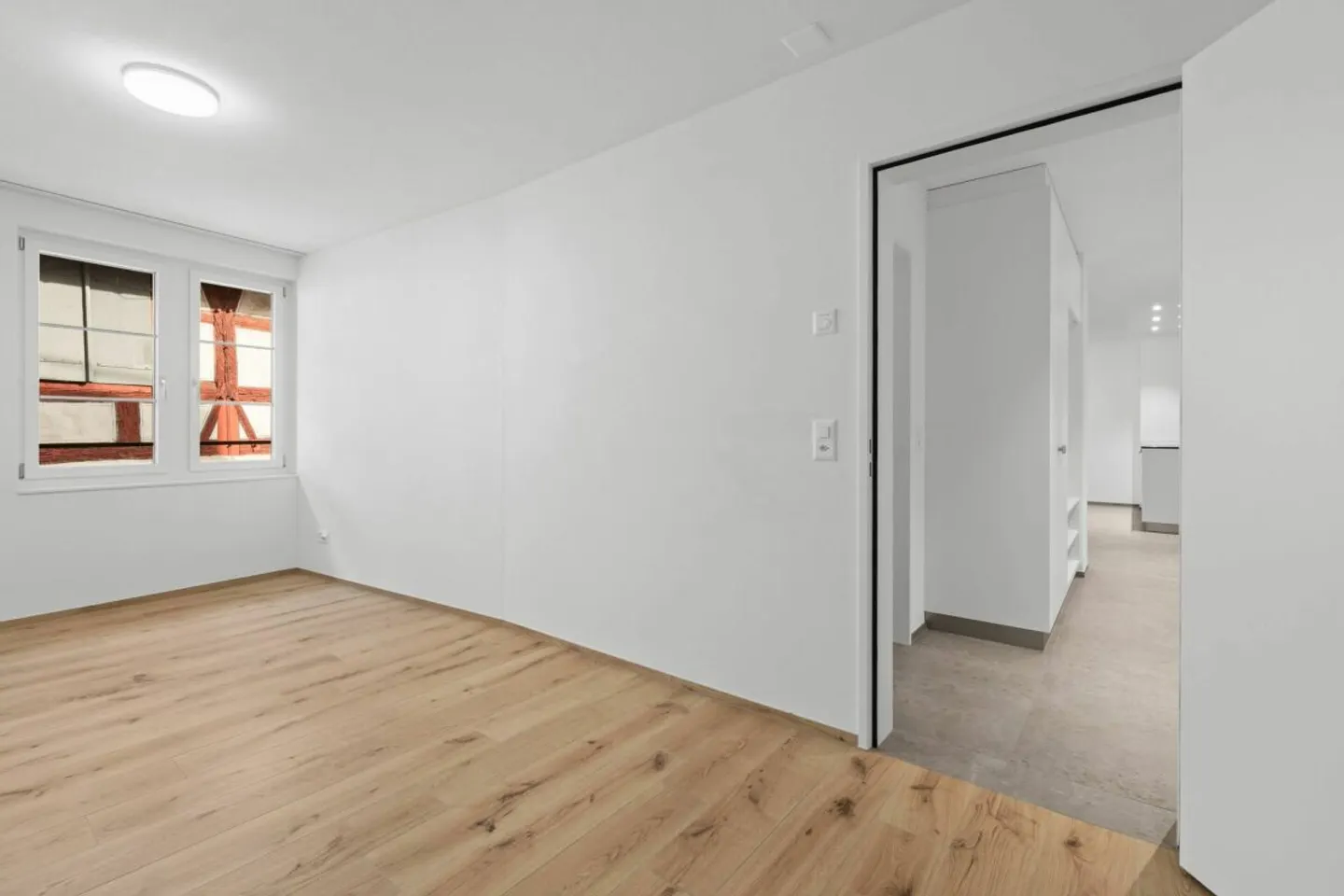 Cozy 3.5 Room Apartment in the Heart of Lichtensteig - Photo 10 of 11