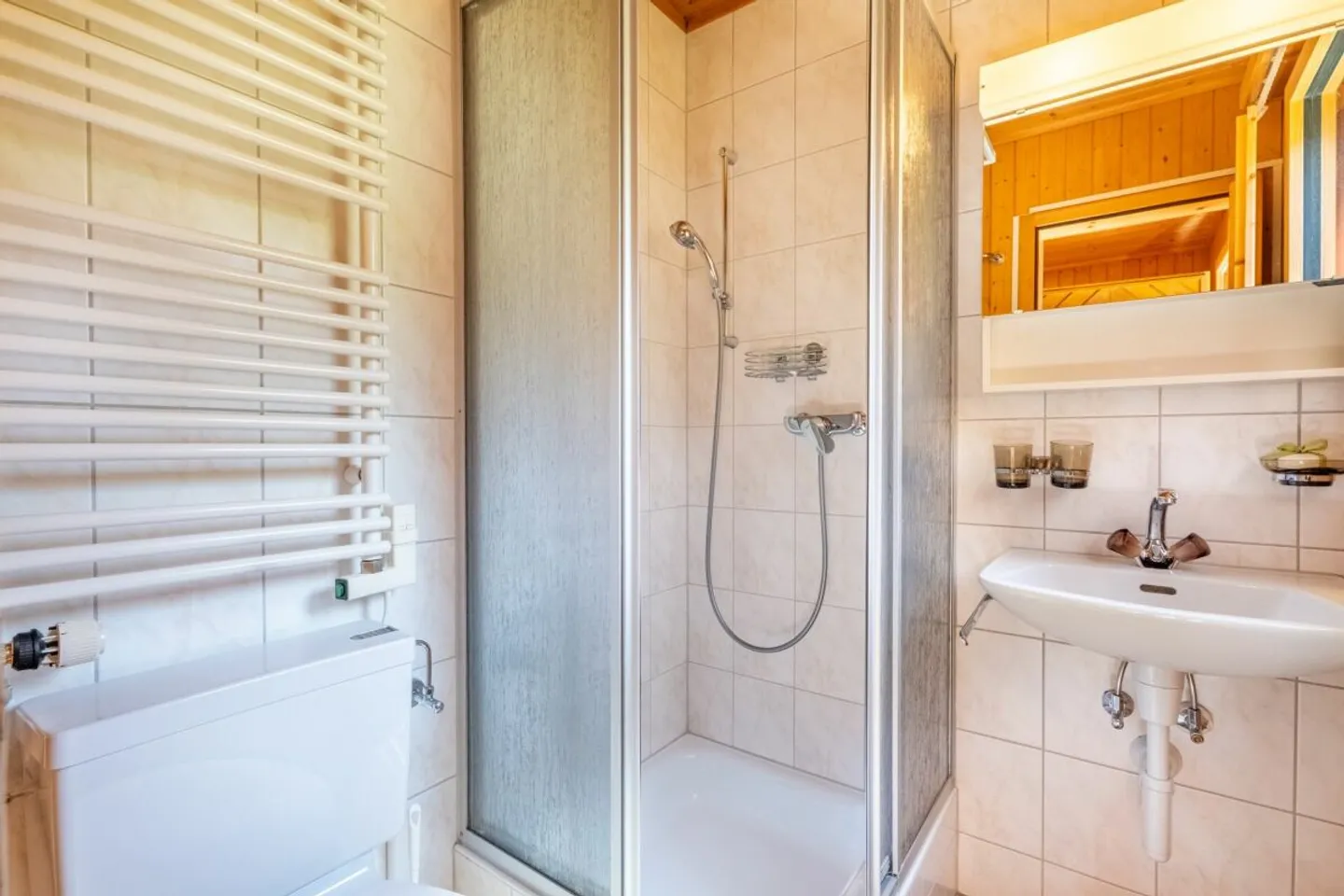 Brambrüesch: 3.5 Room Holiday Home for Your Getaway in the Mountains - Photo 9 of 13
