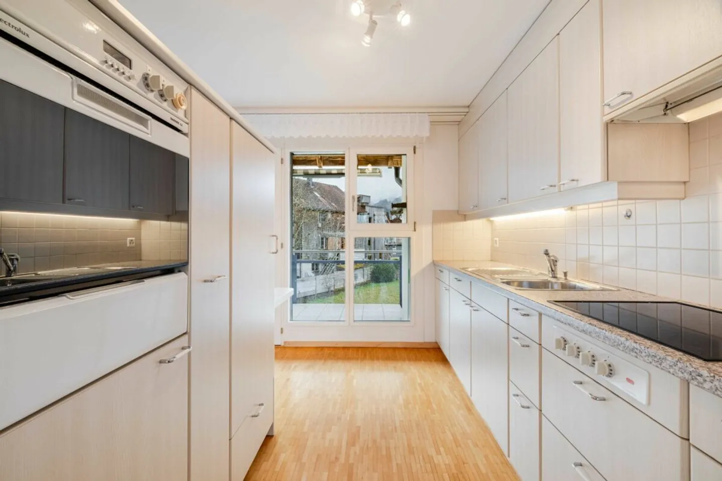 Vivere in modo adeguato all'età in un ambiente curato - Appartamento di 3,5 stanze in una posizione tranquilla a Berneck SG - Foto 1 di 11