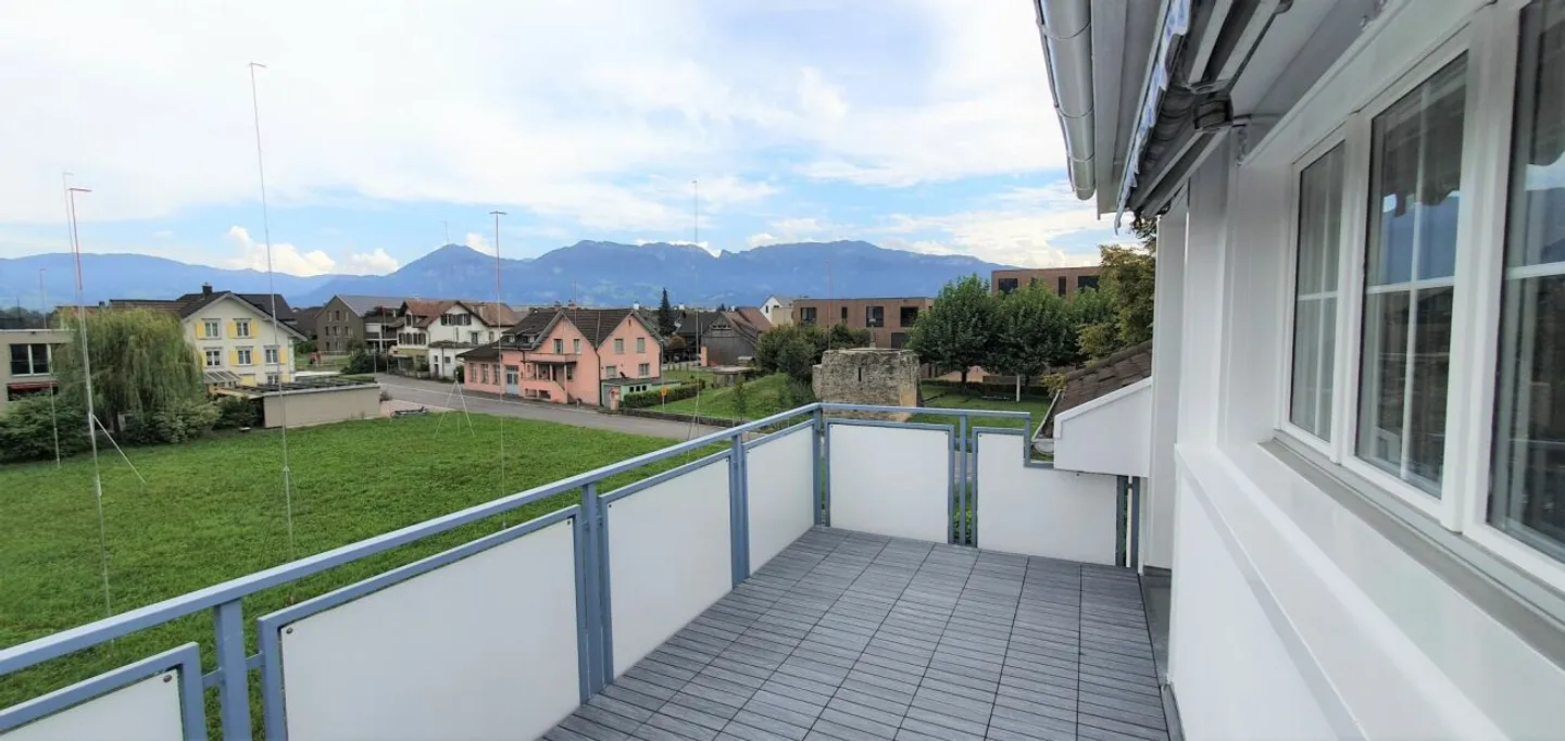 Appartement sous les combles confortable dans un emplacement central - Photo 1 sur 10