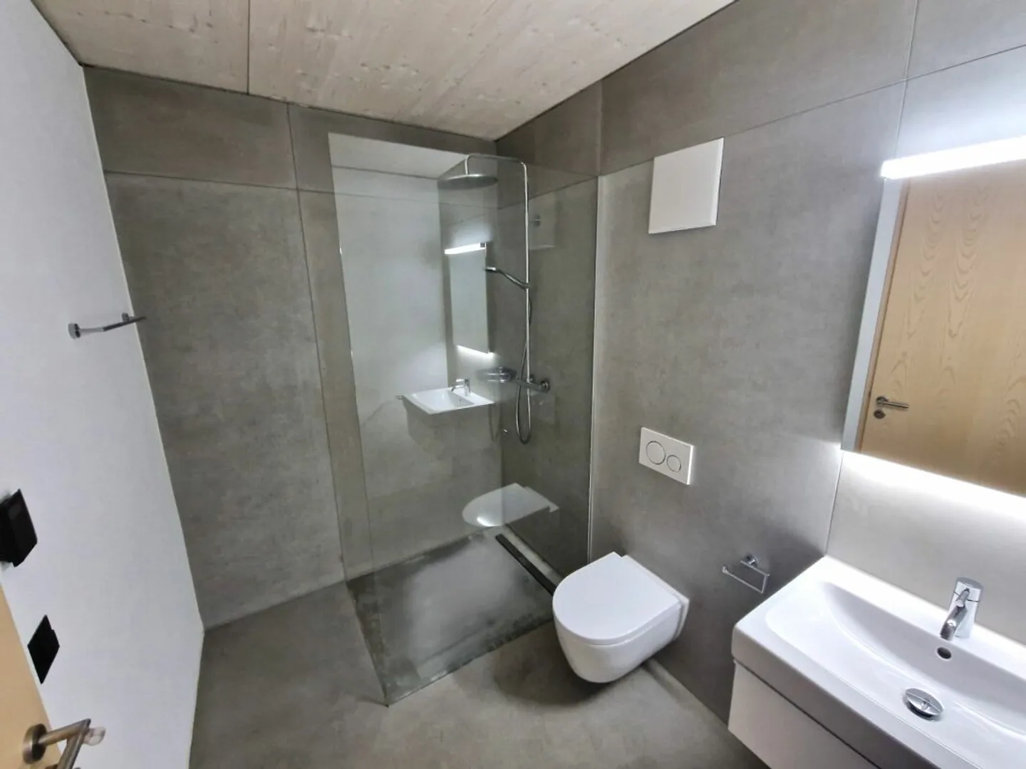 Central and Modern Living - Photo 7 of 10