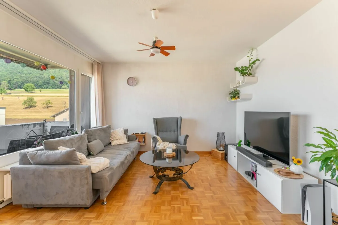 Price reduction: Affordable living - good building substance and quick access to the highway - Photo 4 of 10