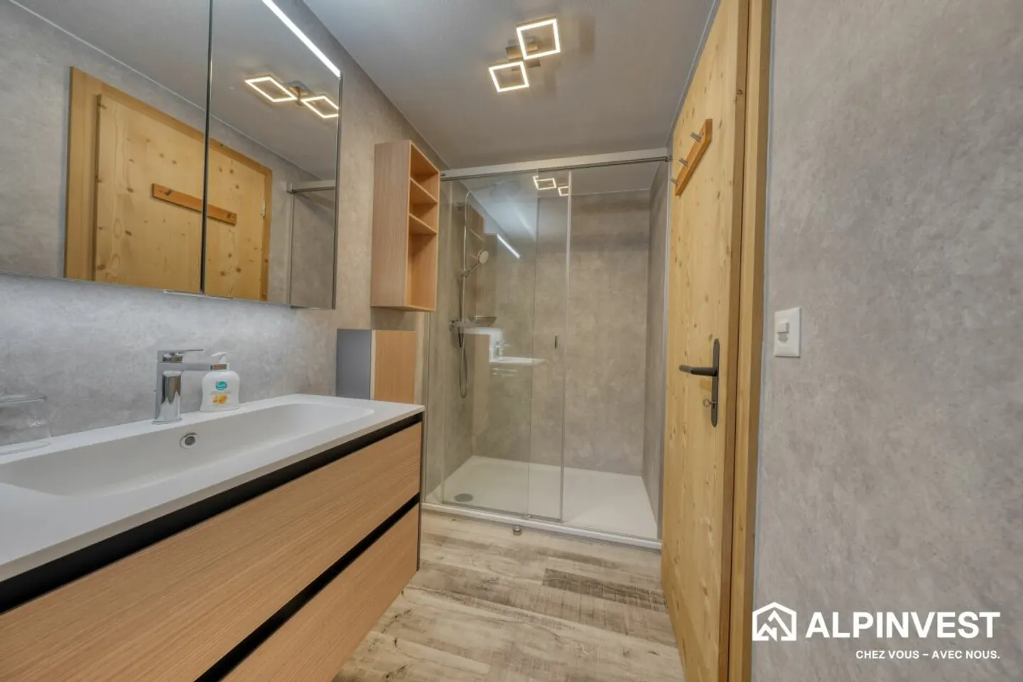 Investor Opportunity: Modern 3.5 Rooms Already Rented A3 - Photo 7 of 13