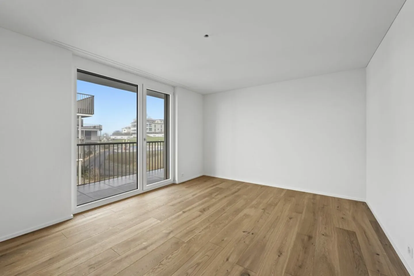 Living where the myths begin - Photo 6 of 11