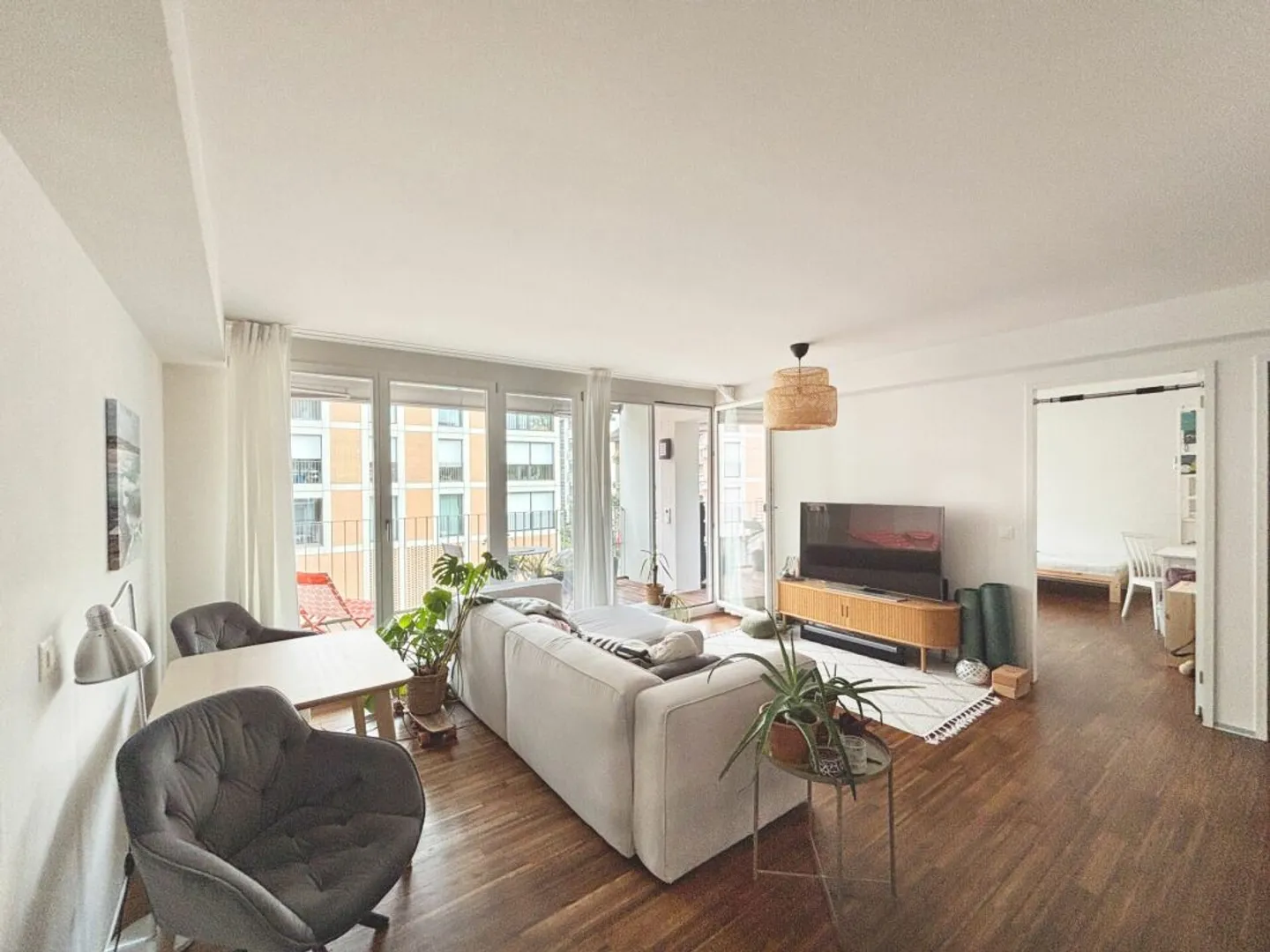 Modern Apartment in Breitenrain - Photo 3 of 13