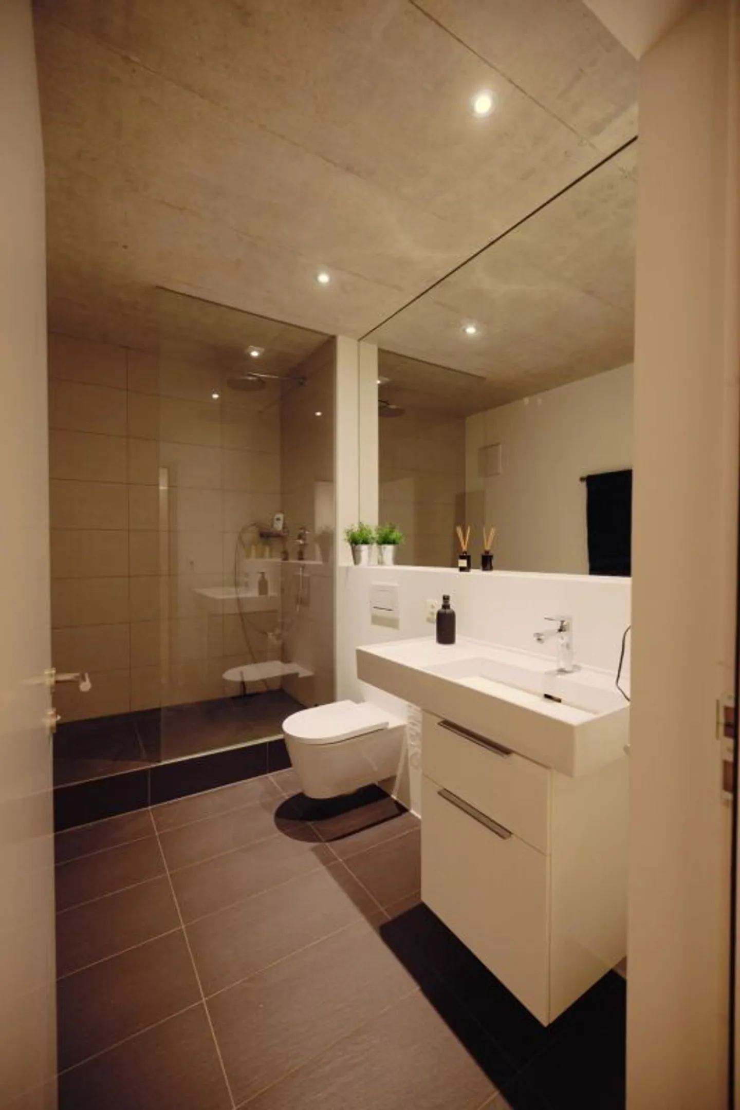 Elevated 5.5-room single-family house with beautiful views and tranquility - Photo 11 of 11