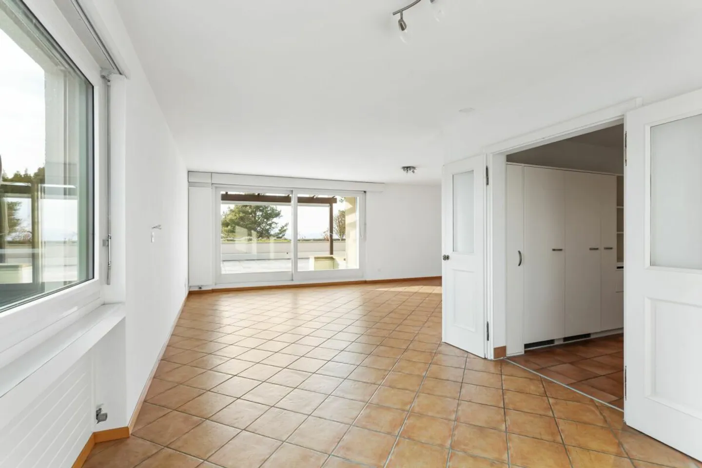 Vue panoramique sensationnelle sur Winterthur - Photo 7 sur 13