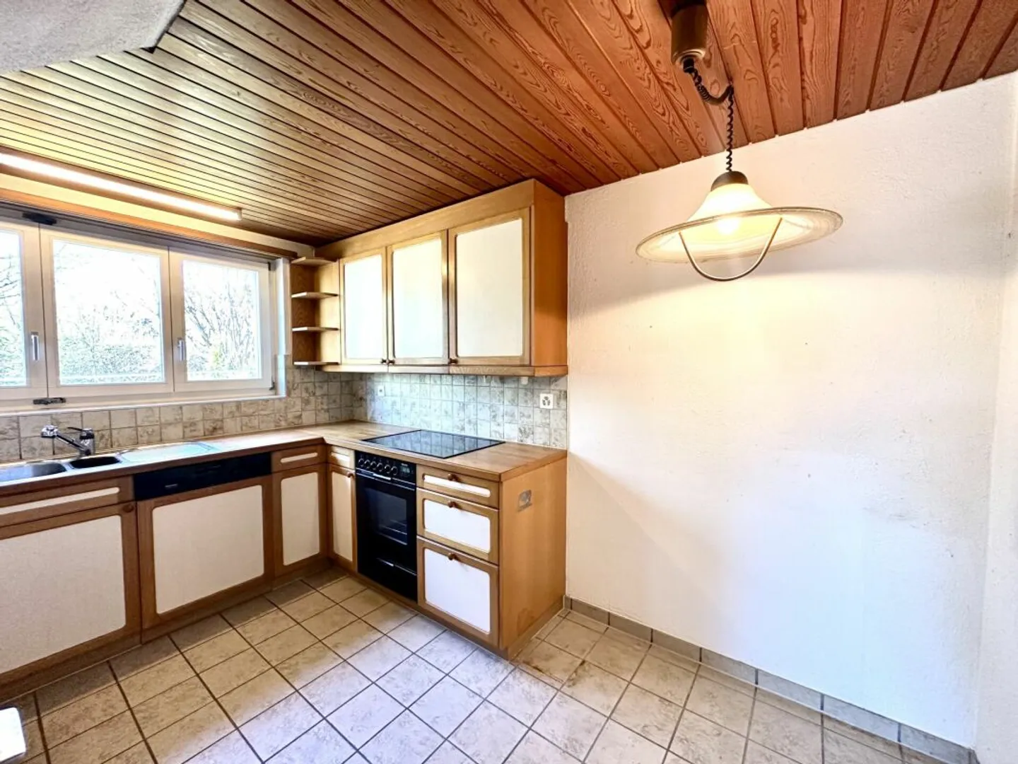 Charming and cozy, semi-detached single-family house - Photo 6 of 13