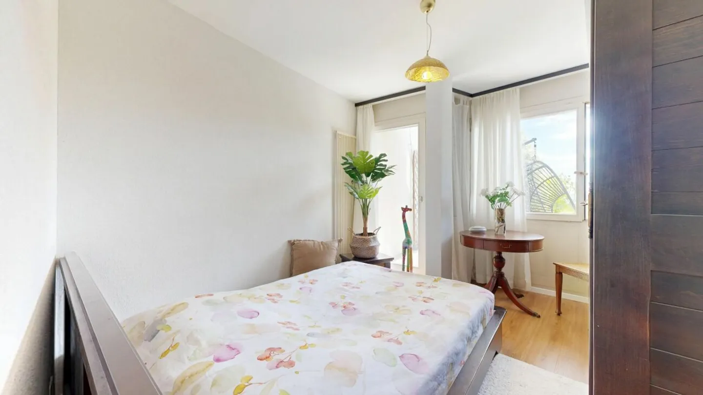 Ideale Villa für Familie mit unabhängiger 2-Zimmer-Wohnung - Foto 10 von 13