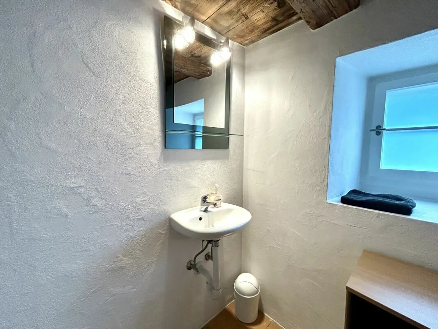 Maison individuelle exclusive, entièrement rénovée, avec un caractère unique ! - Photo 13 sur 13