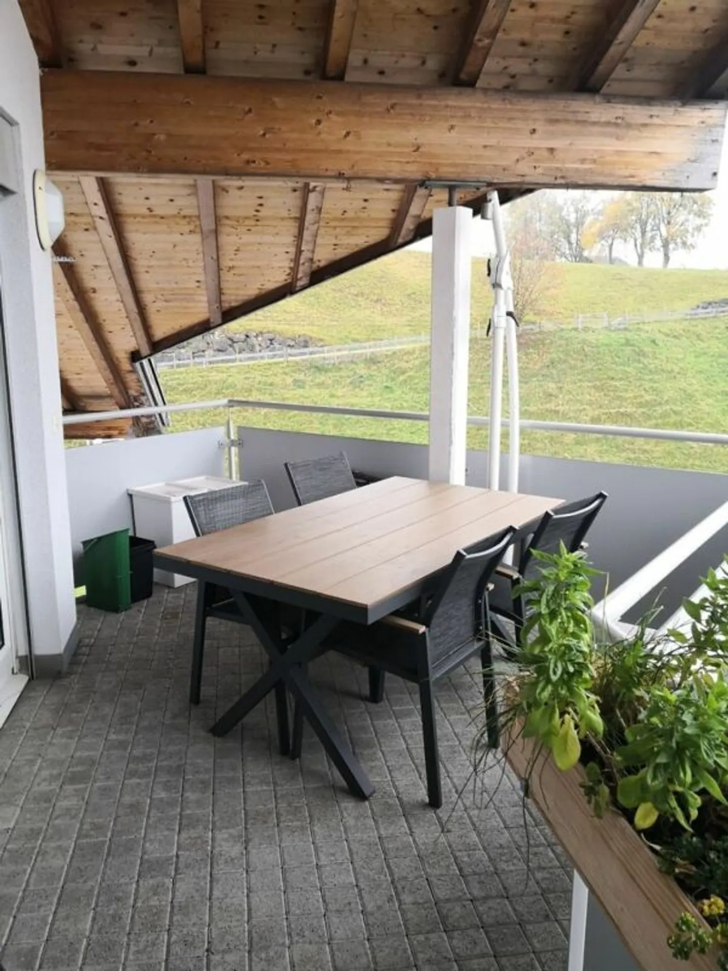 Attractive 4.5-room apartment near the village center - Photo 11 of 12
